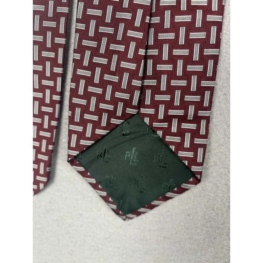 Lauren Ralph Lauren Tie Mens One Size Red Geometric Silk Hand Finished Made USA